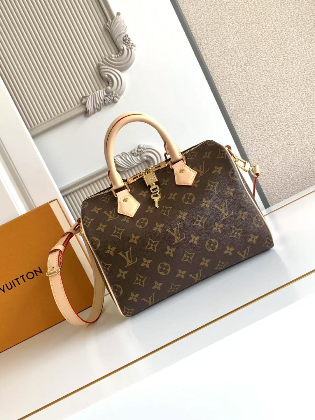 Boston Bag M46977