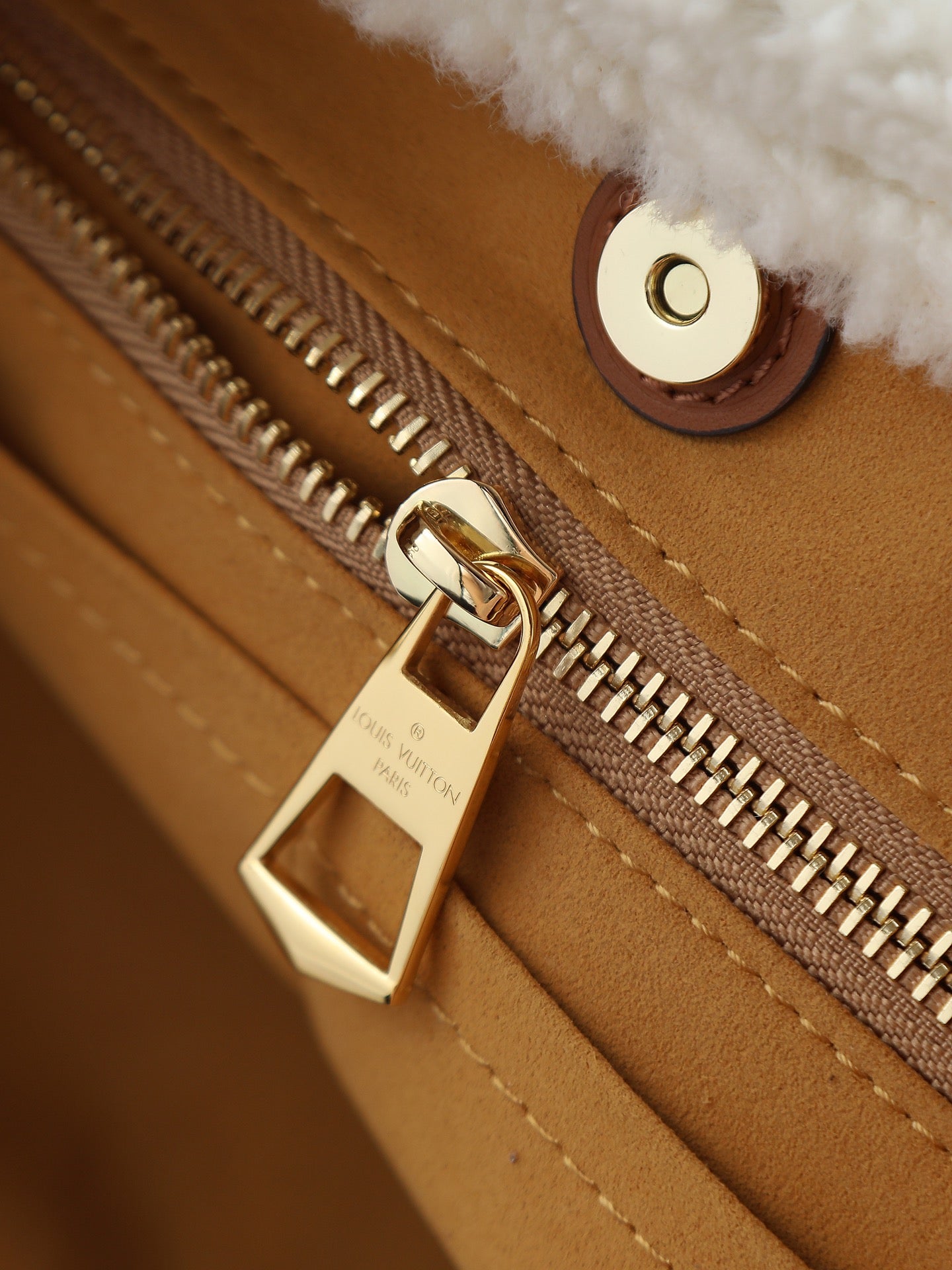 Everyday Shoulder Bag PM - Mahina