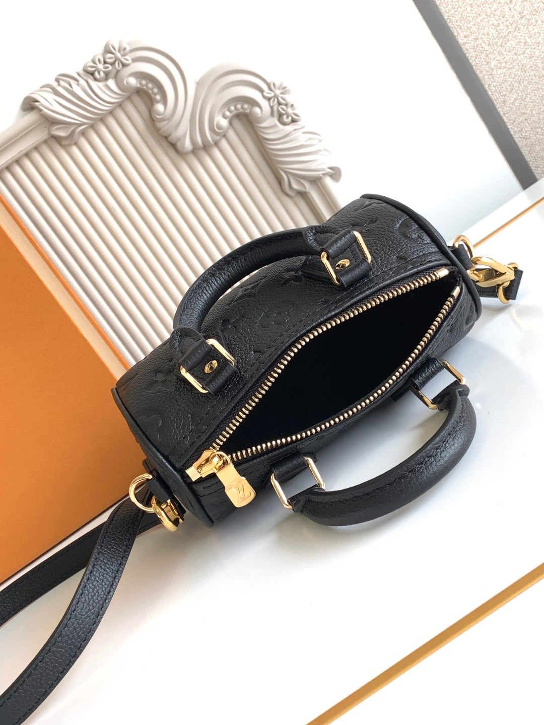 Bolso Nano Boston M82450
