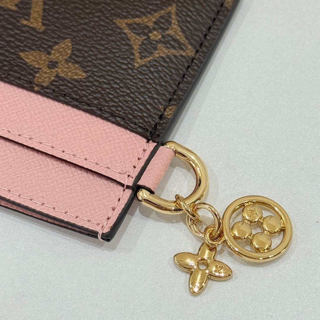 Charms Slim Card Holder- M82739