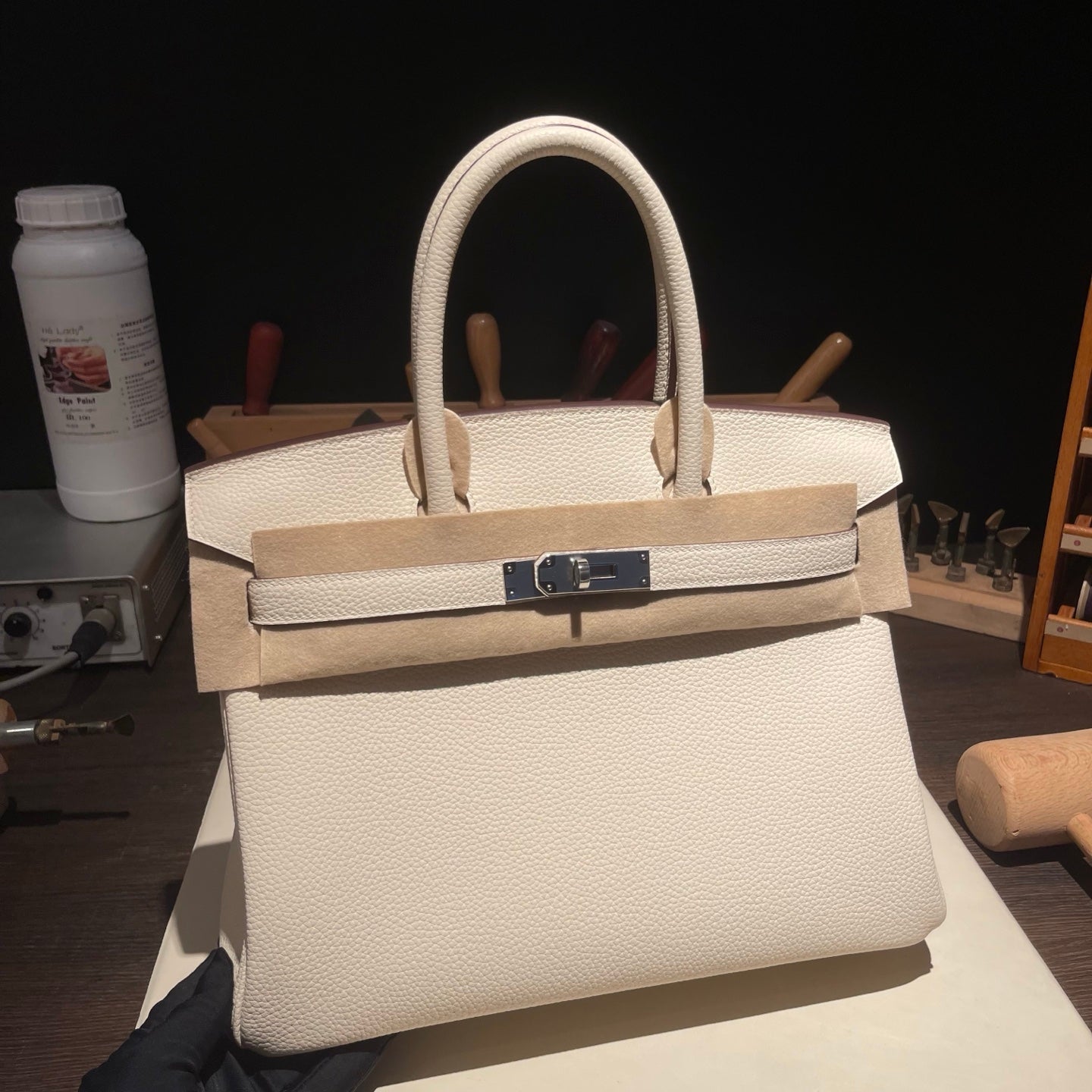 Handmade Cream White Togo leather top handle bag with silver hardware 30cm detail view 1