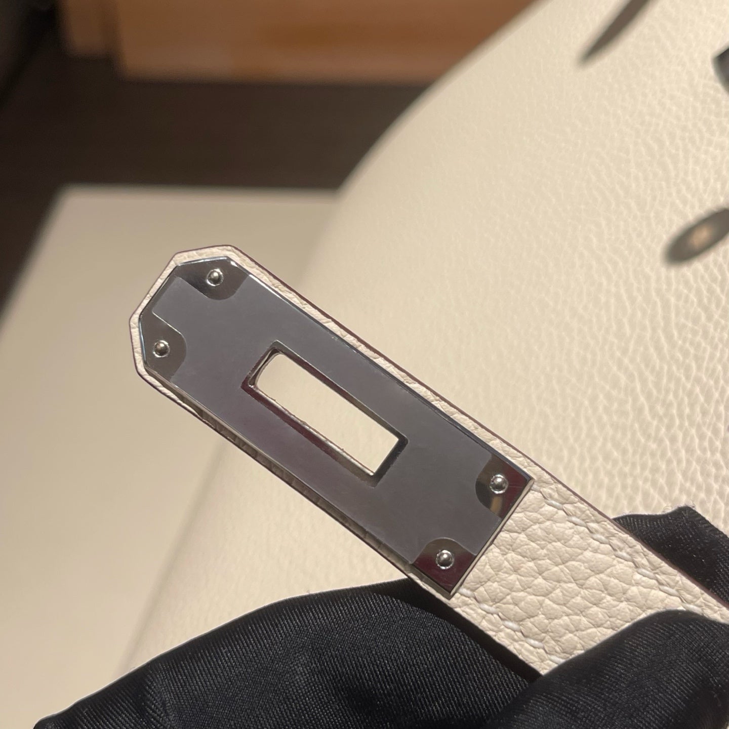 Handmade Cream White Togo leather top handle bag with silver hardware 30cm detail view 4