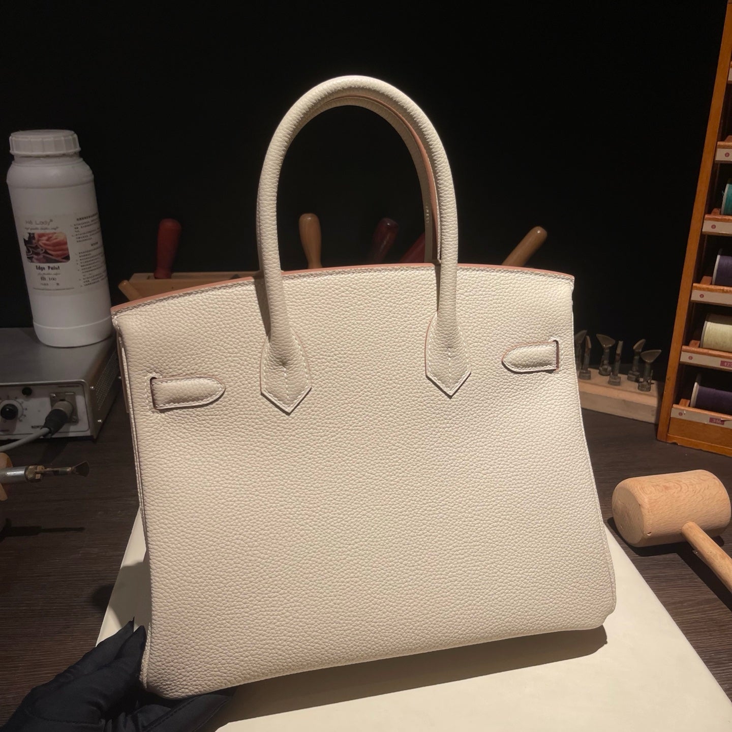Handmade Milkshake White Togo leather top handle bag with gold hardware 30cm detail view 8