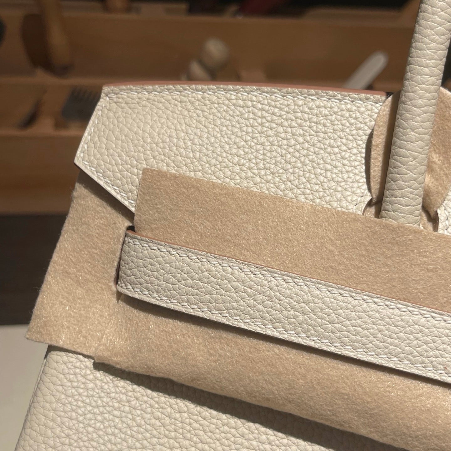 Handmade Milkshake White Togo leather top handle bag with silver hardware 30cm detail view 3