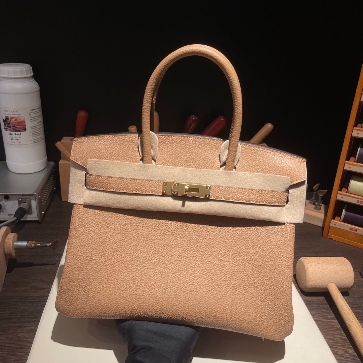 Handmade Milk Tea Togo leather top handle bag with gold hardware 30cm detail view 2