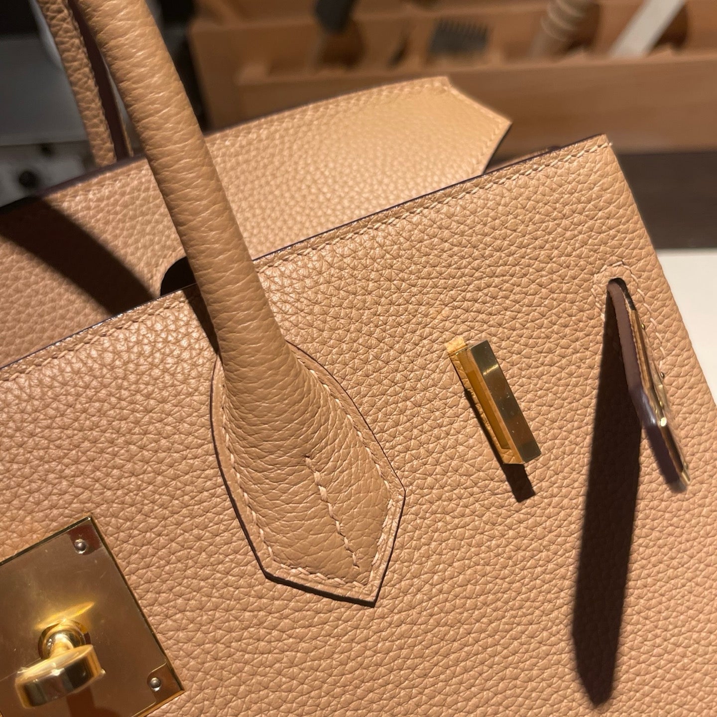Handmade Milk Tea Togo leather top handle bag with gold hardware 30cm detail view 8