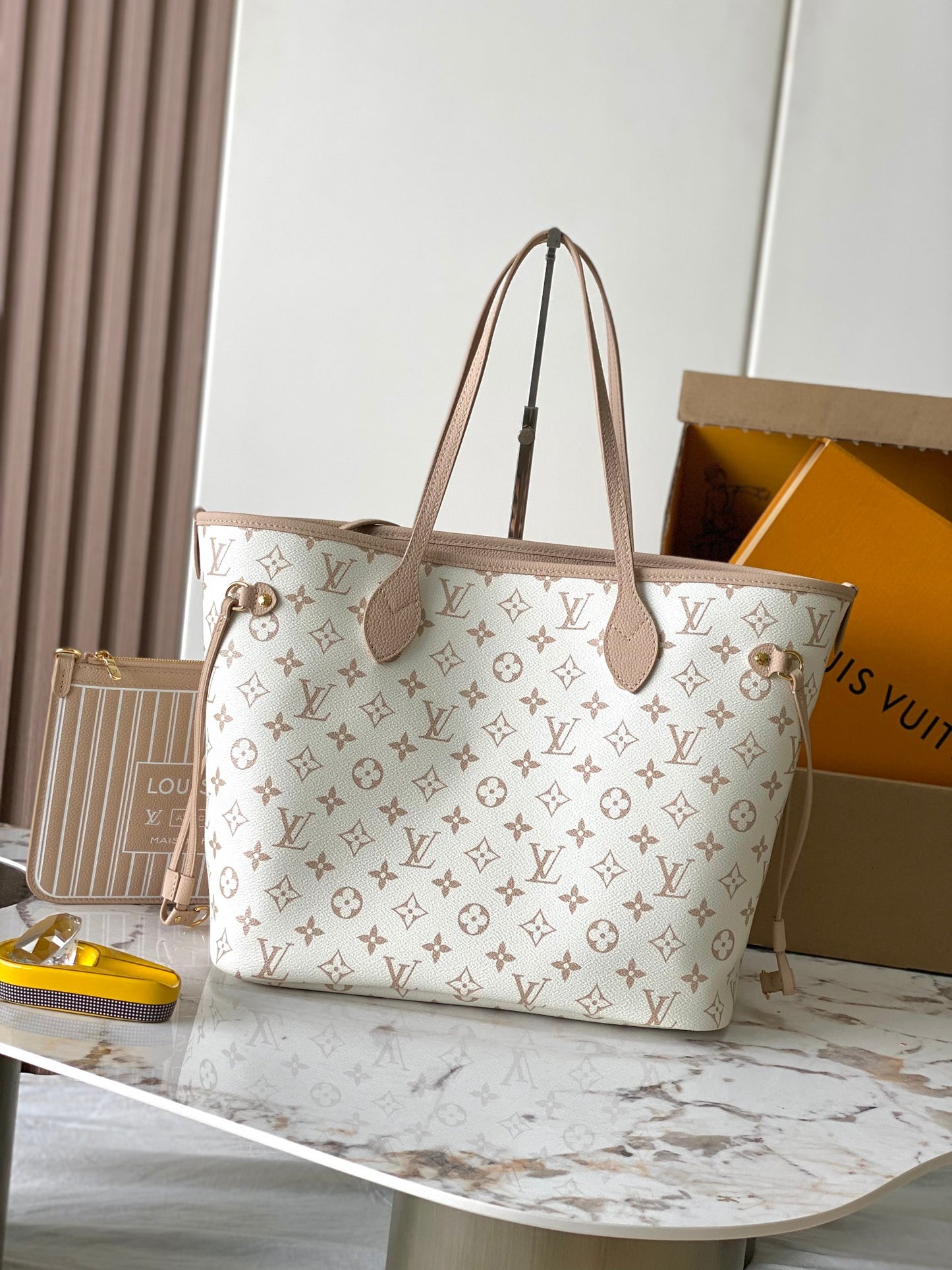 Large Tote Bag MM Inside Out - M25665