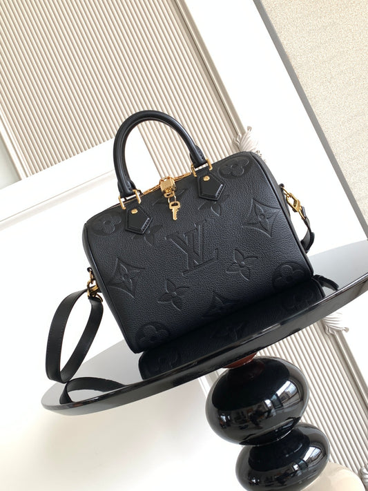 Boston Bag M58951