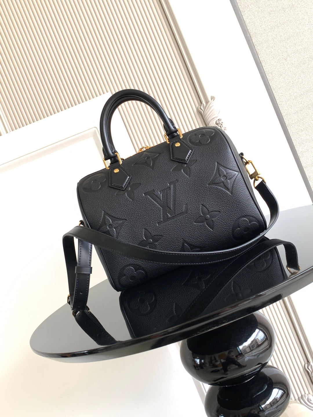 Boston Bag M58951