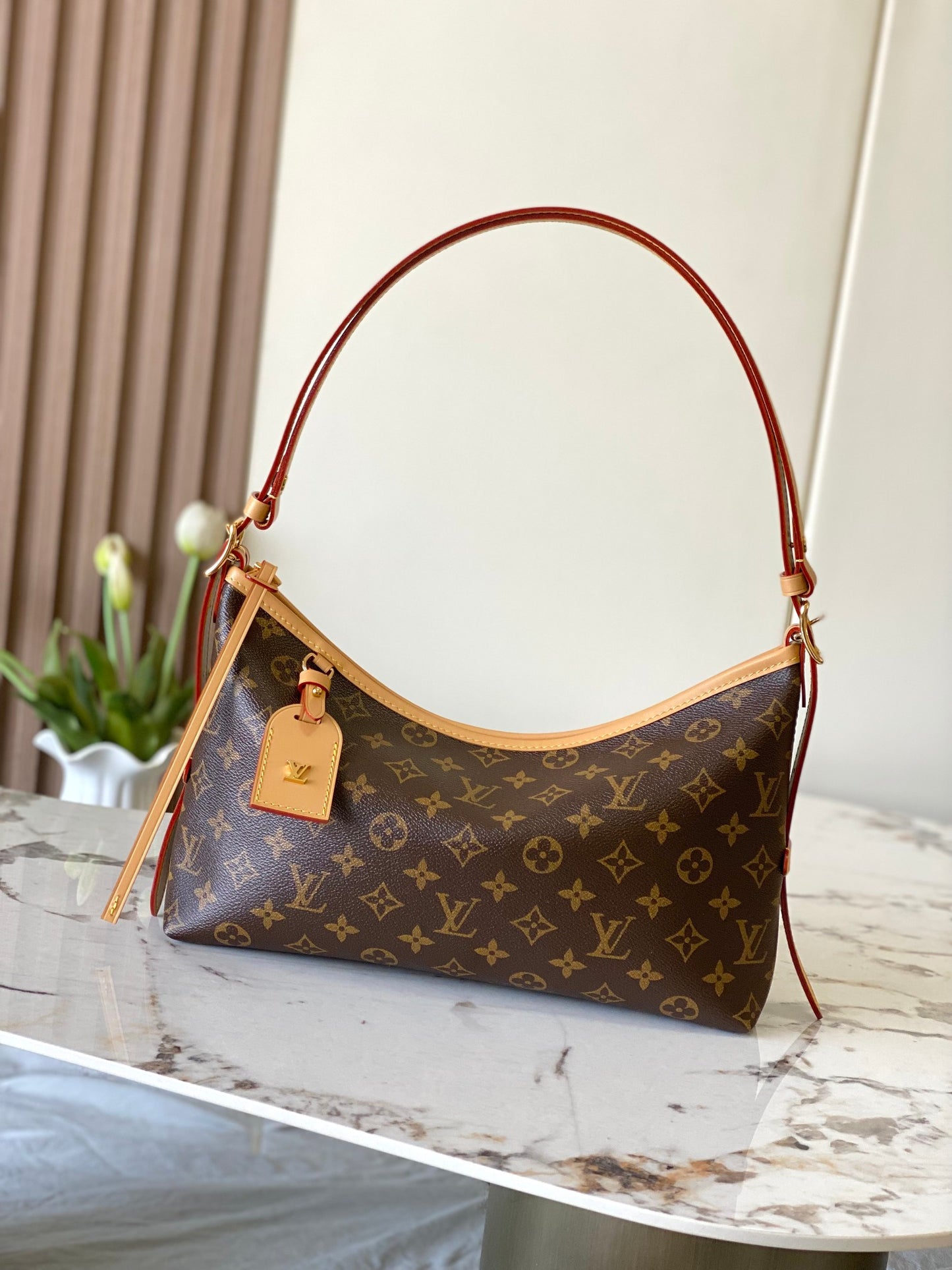 Everyday Shoulder Bag East West