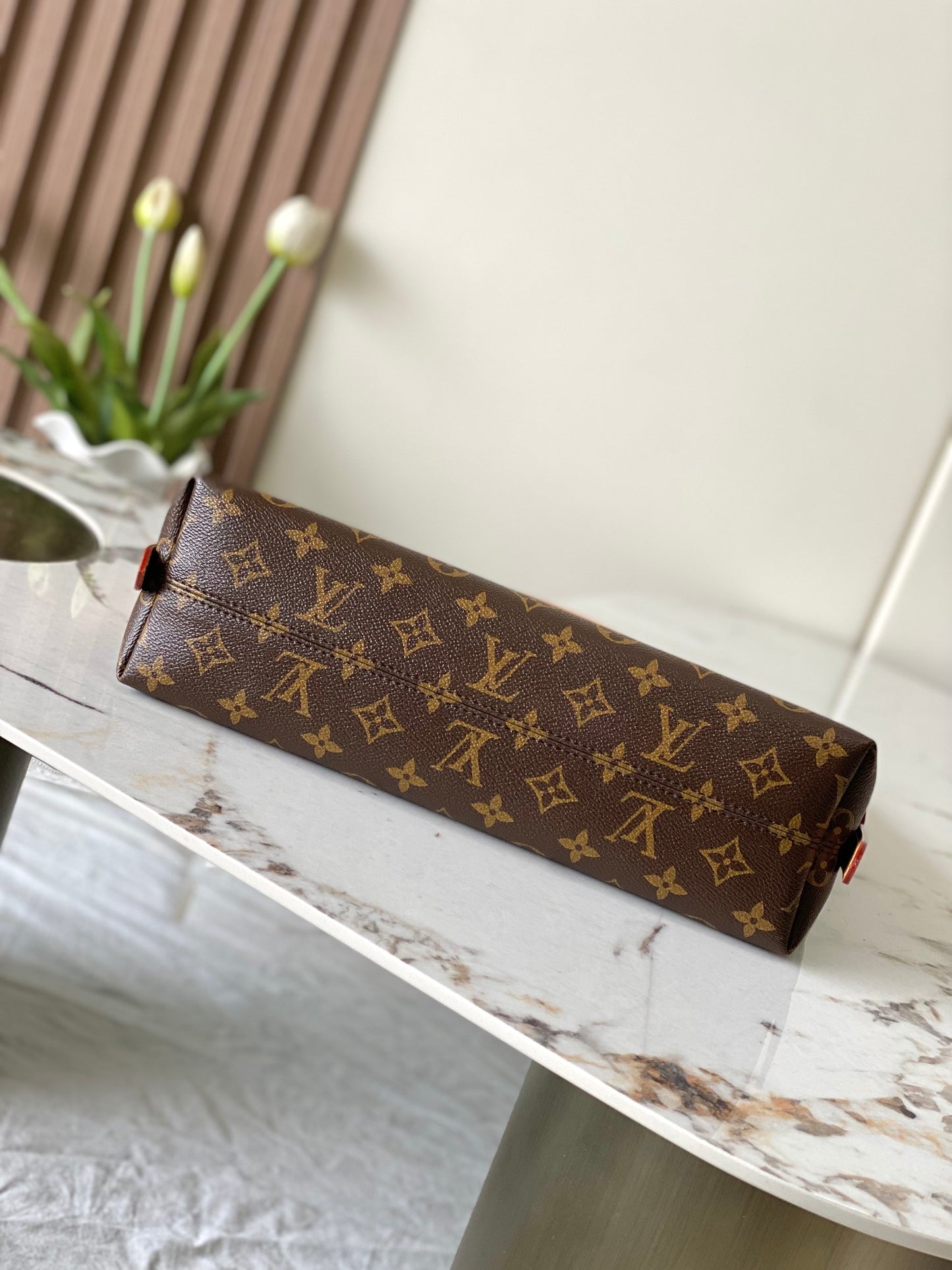 Everyday Shoulder Bag East West