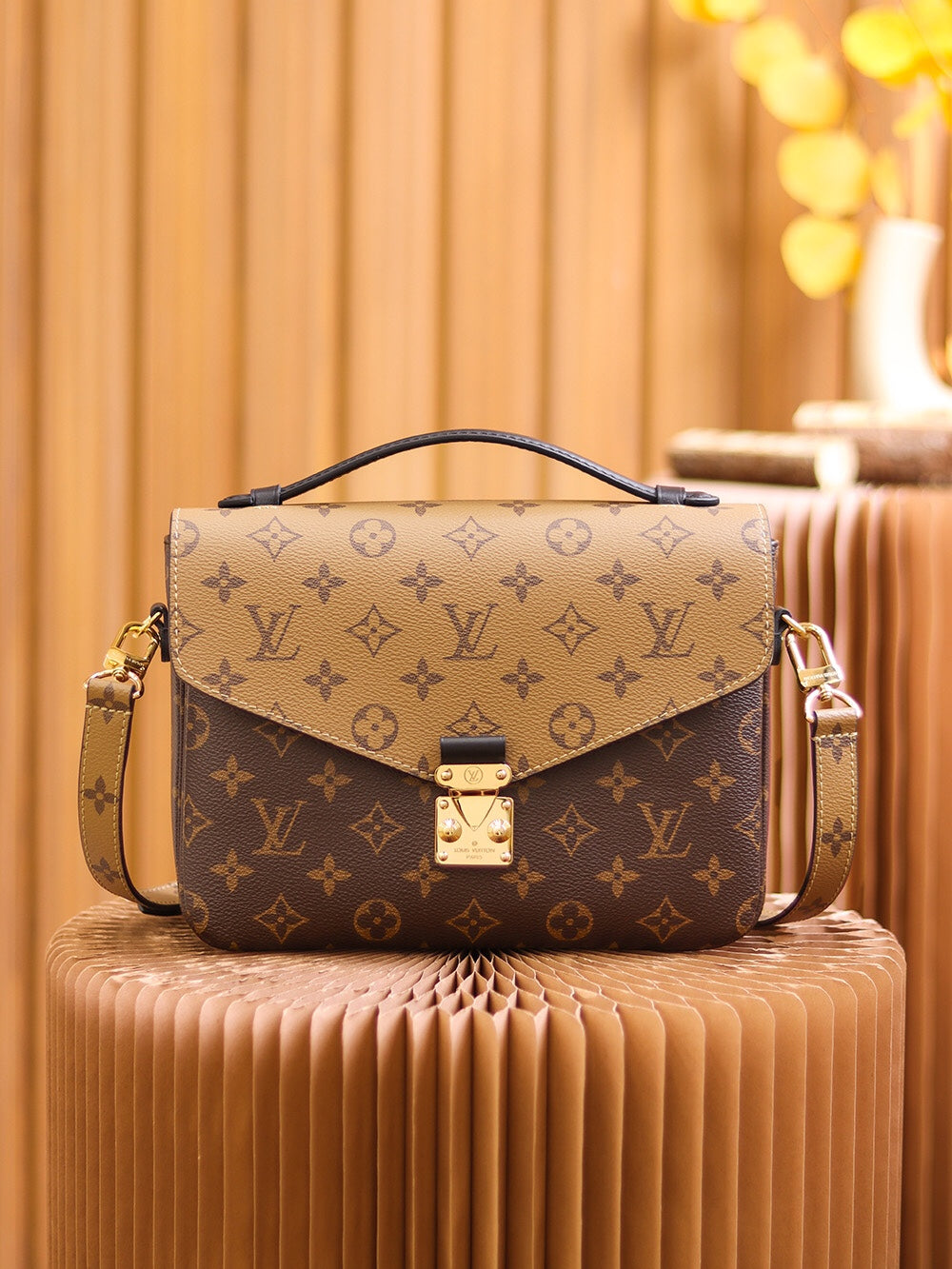 Compact Crossbody Satchel M44876