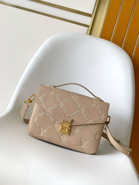 Compact Crossbody Satchel M29497