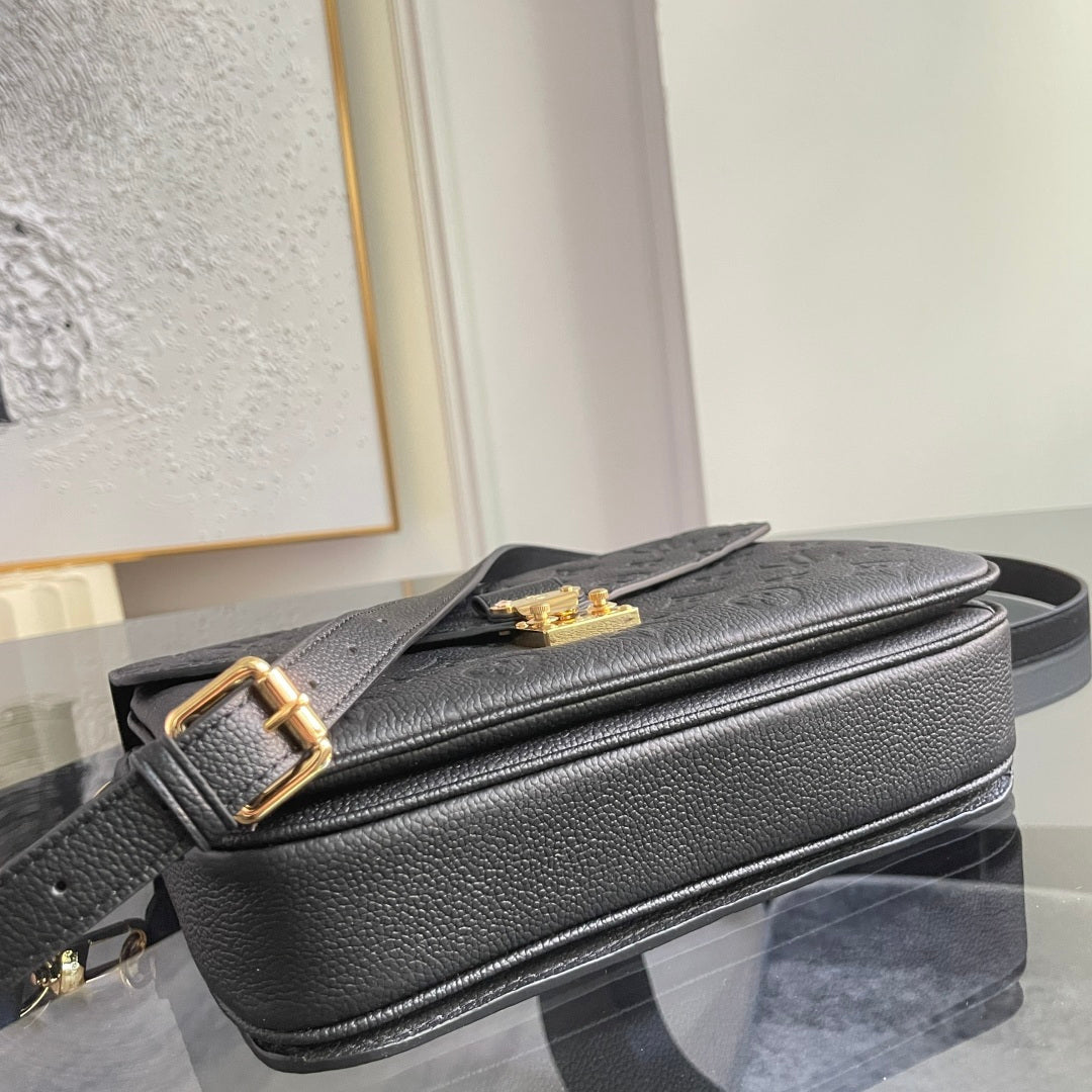Compact Crossbody Satchel M41487
