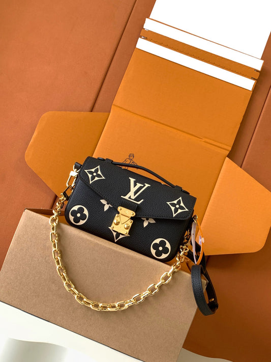 Compact Crossbody Satchel East West M46596