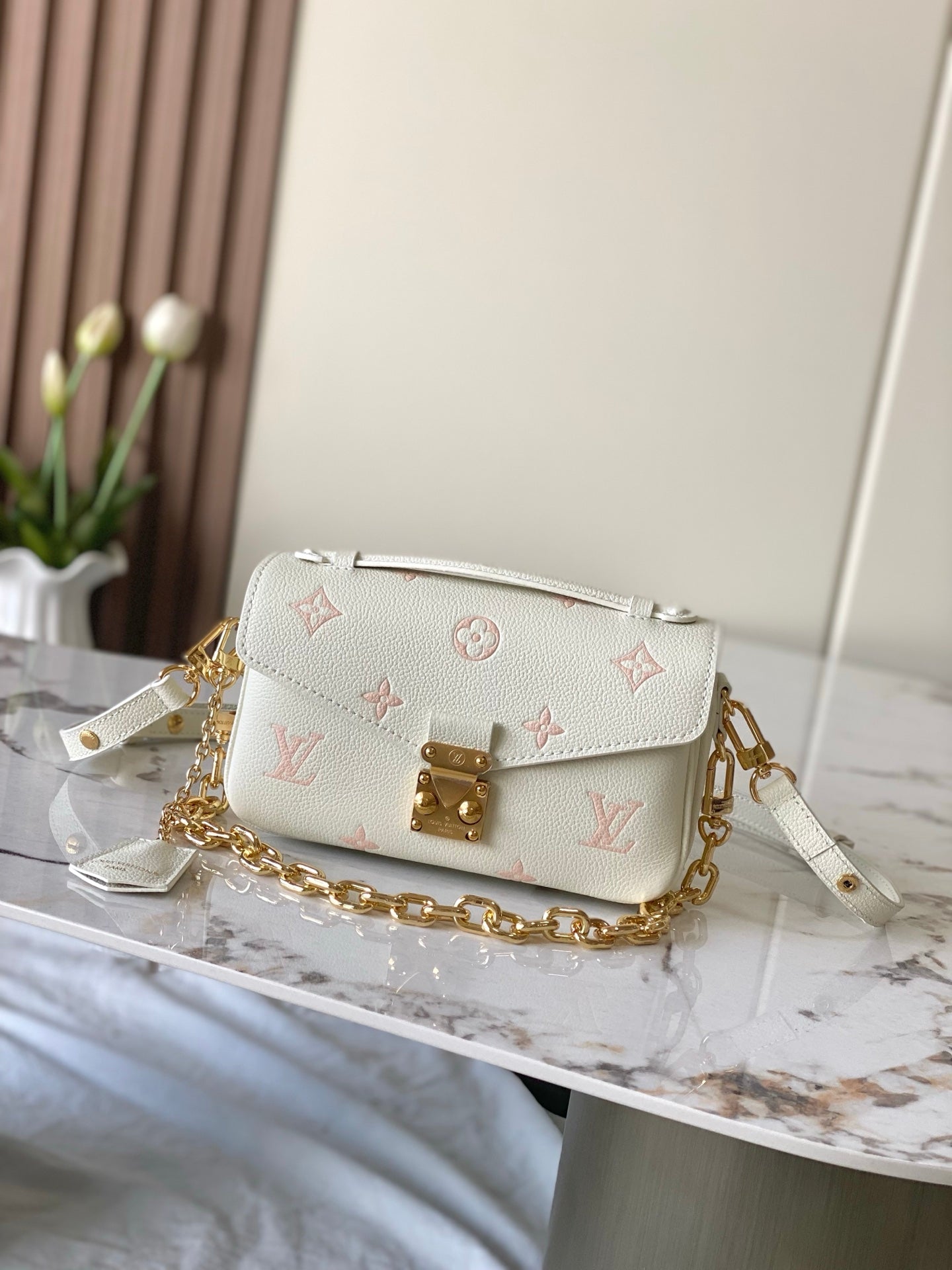 Compact Crossbody Satchel East West M27575