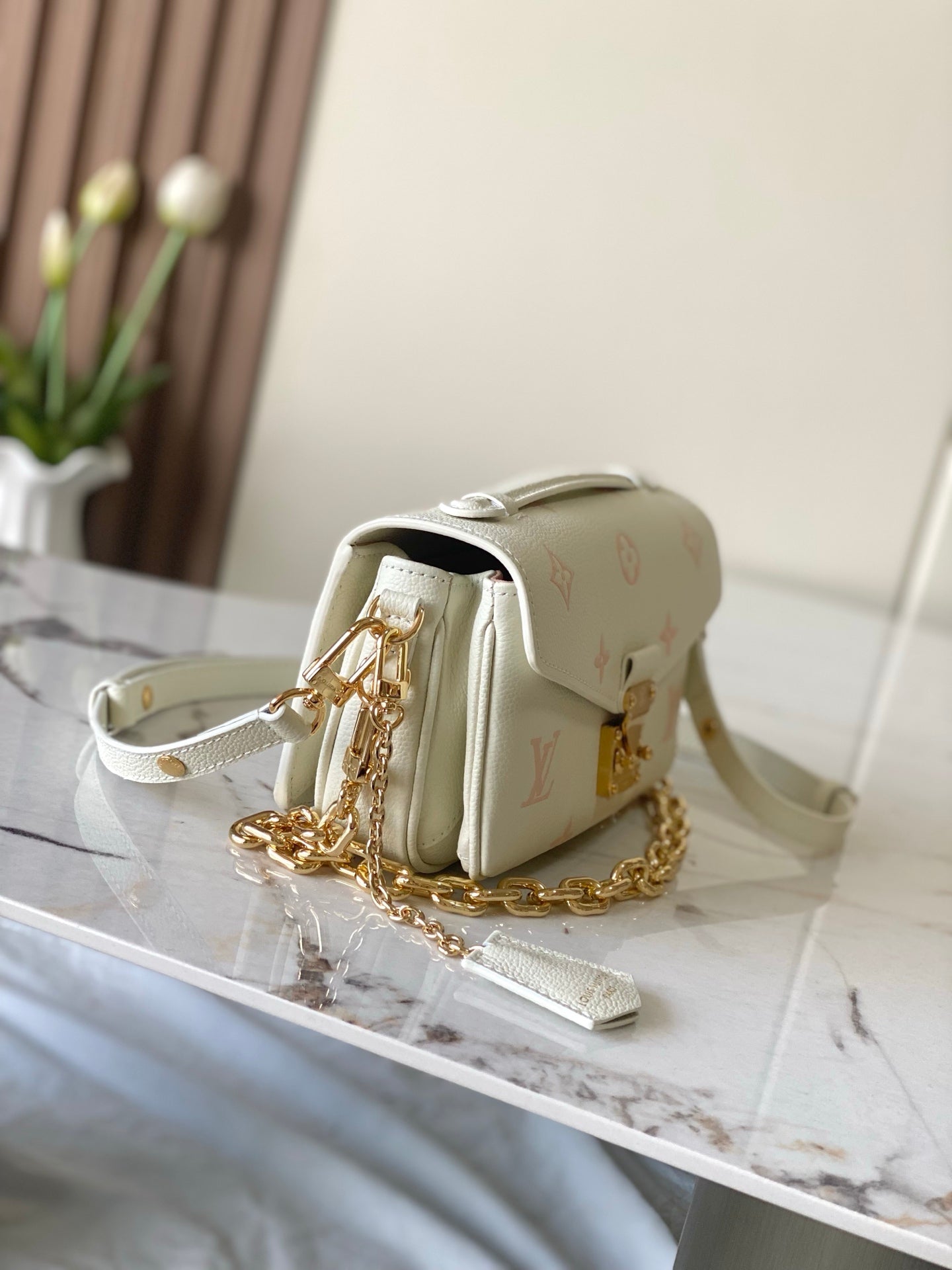 Compact Crossbody Satchel East West M27575