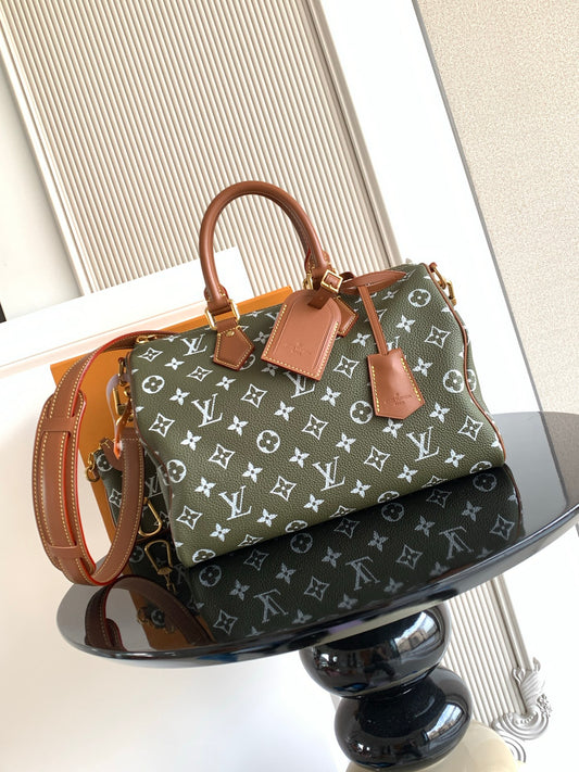 Boston Bag 30 P9  M15241