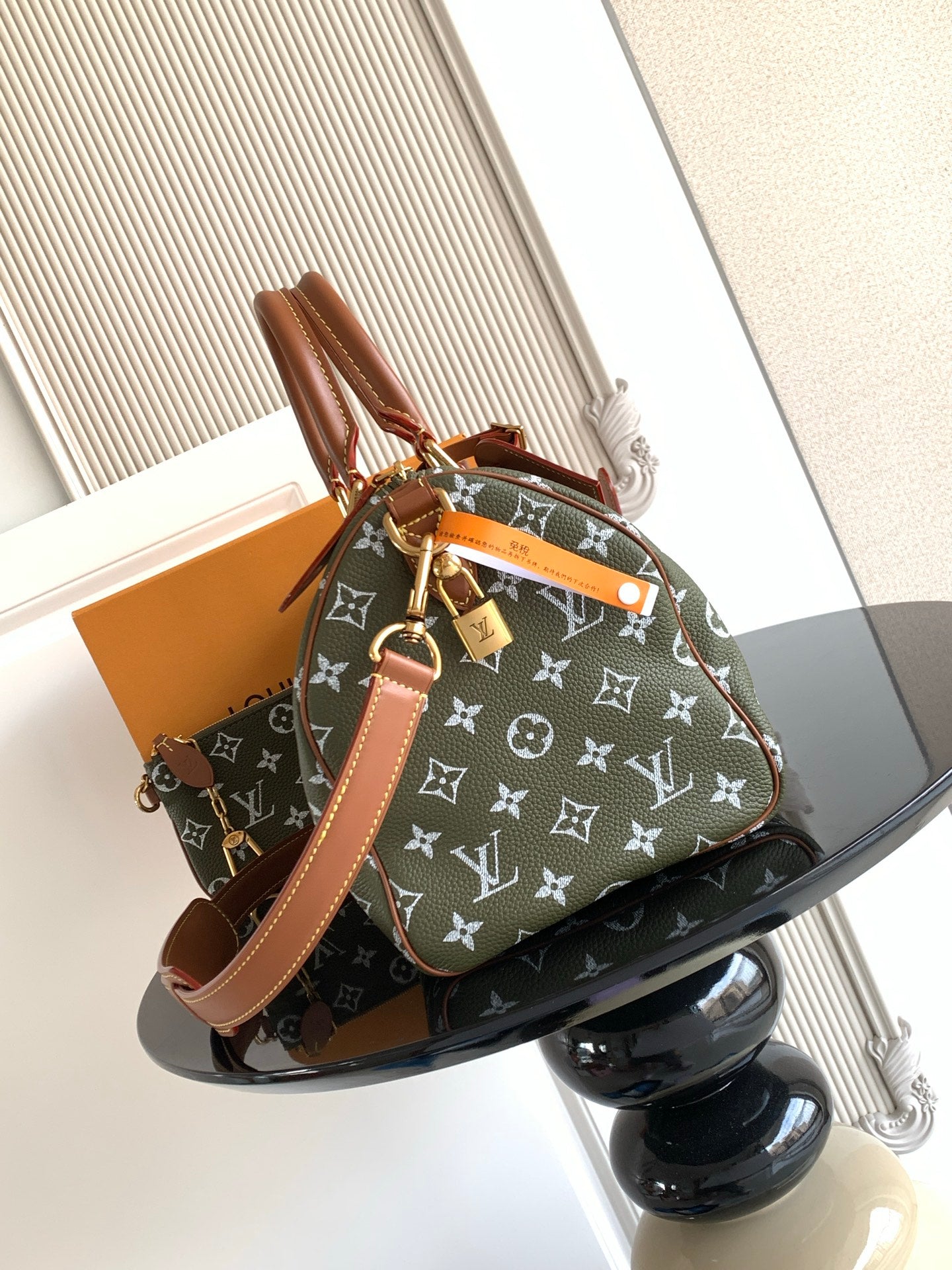 Boston Bag 30 P9  M15241