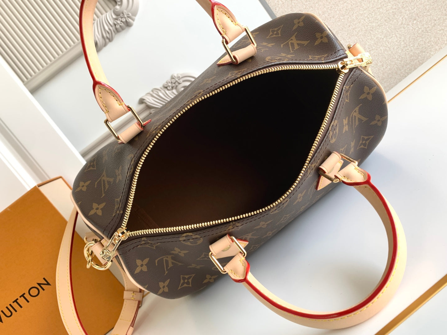 Boston Bag 30 M46980