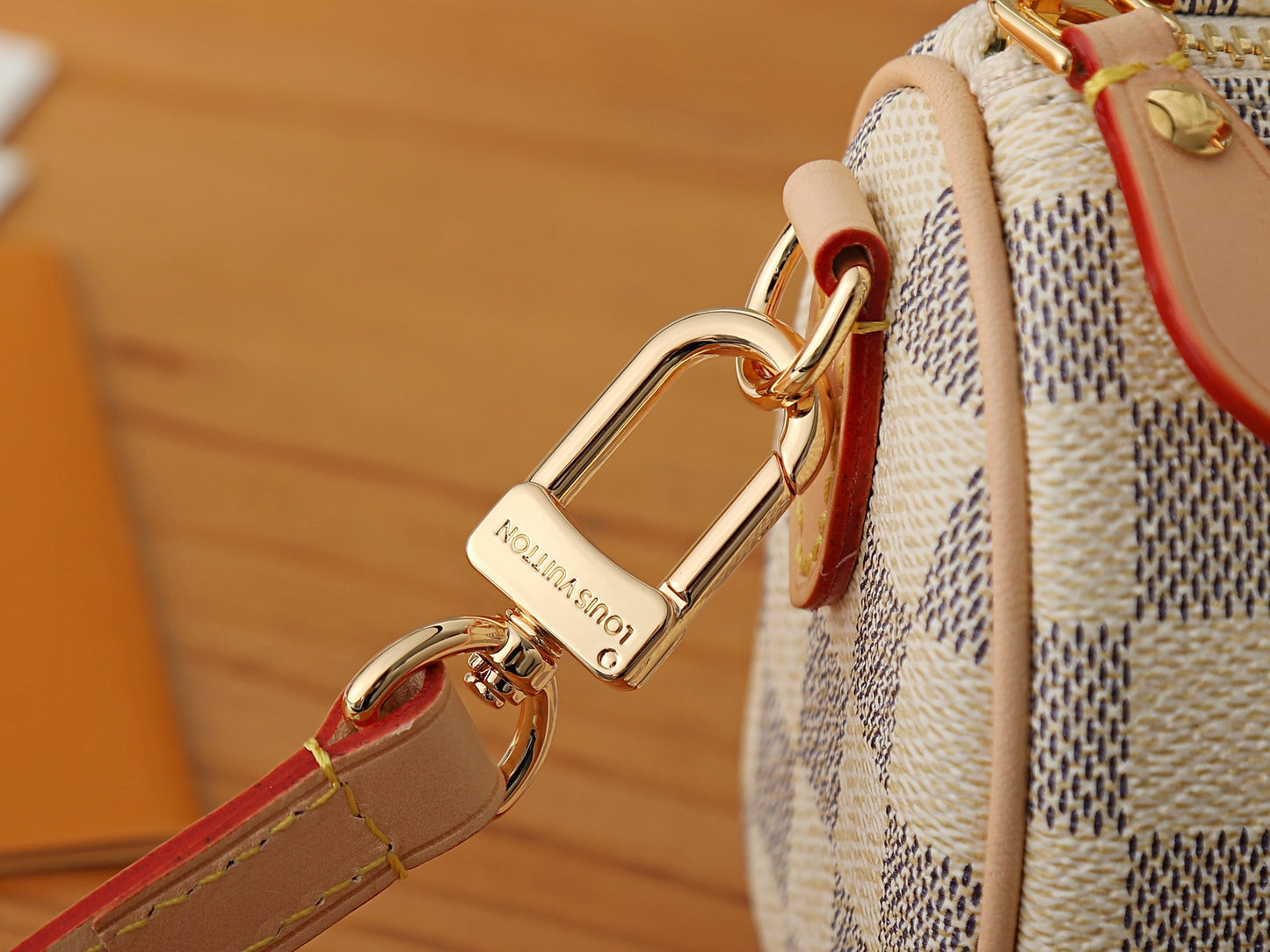 Bolso Nano Boston N40918
