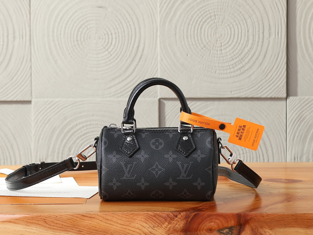 Nano Boston Bag M26573