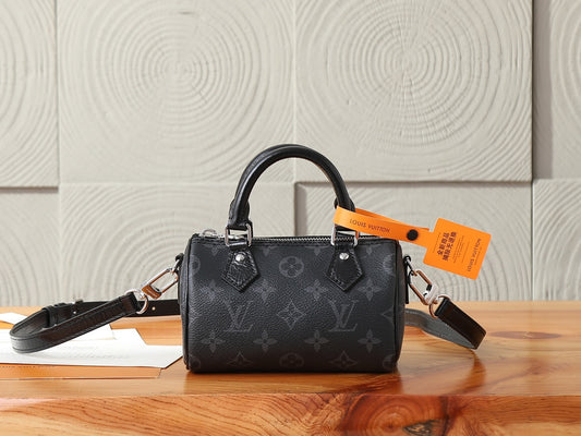 Nano Boston Bag M26573
