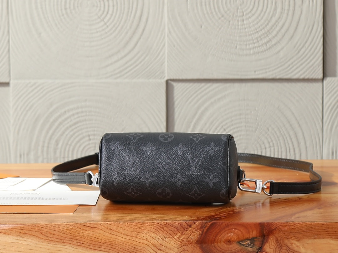 Nano Boston Bag M26573