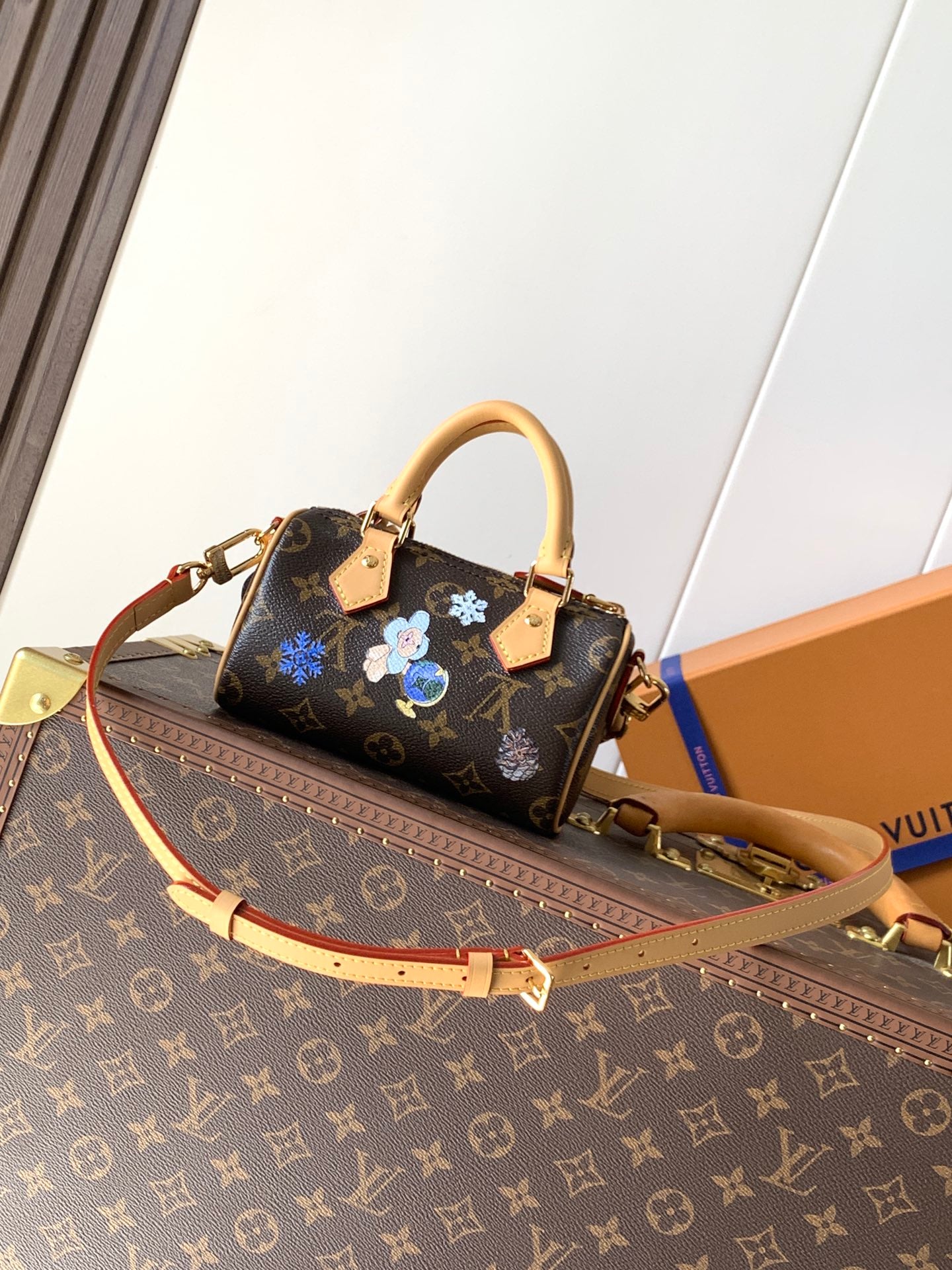 Nano Boston Bag M15330