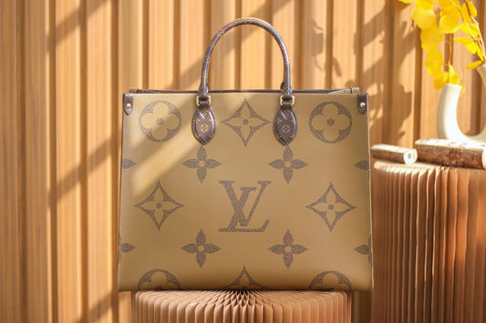 Structured Tote Bag GM M45320