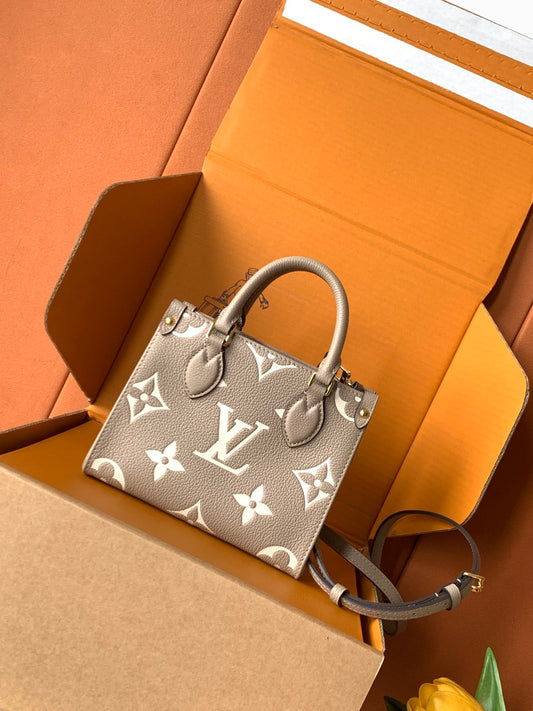 Structured Tote Bag BB M47054
