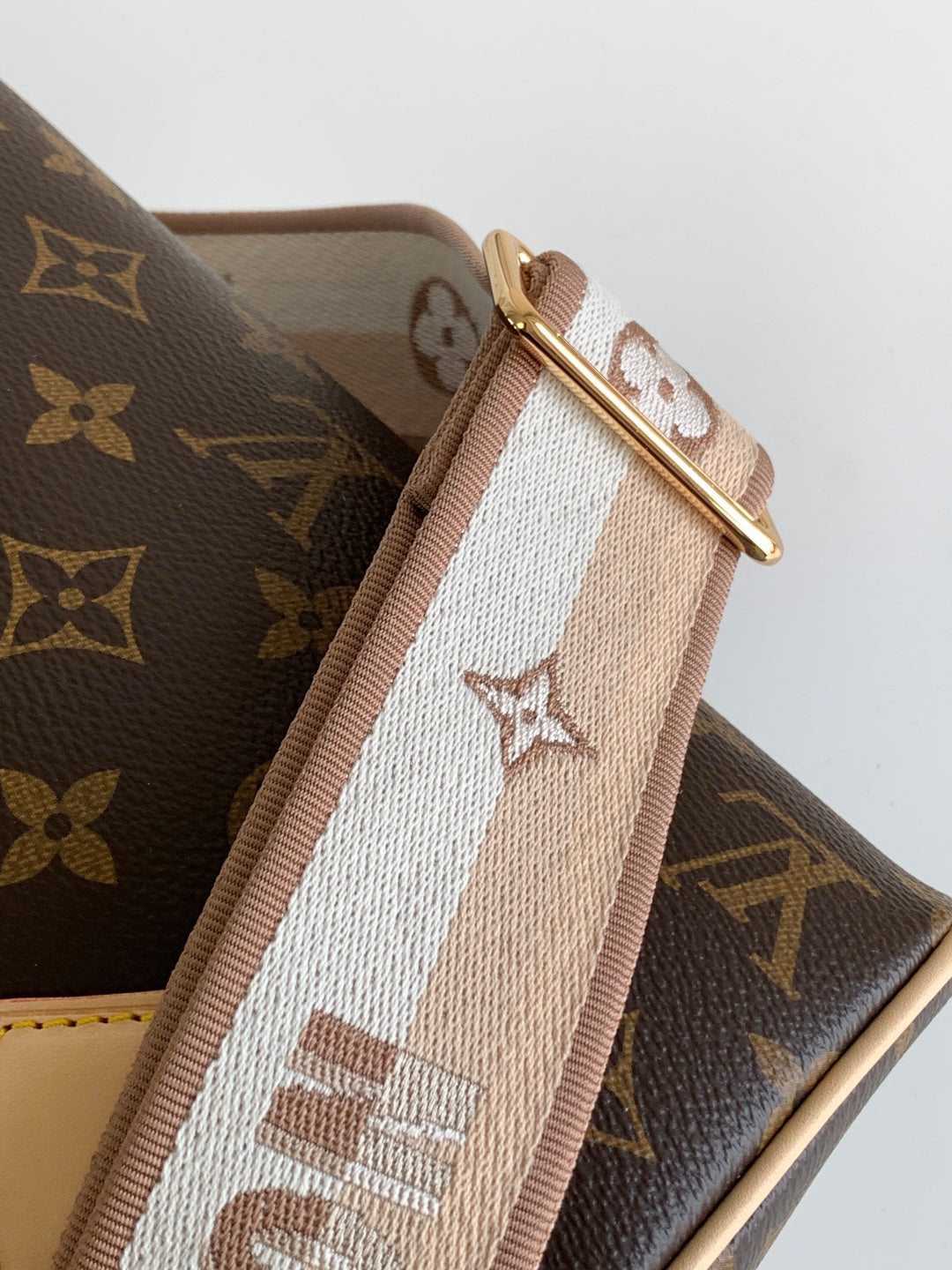 Boston Bag 20 M46222