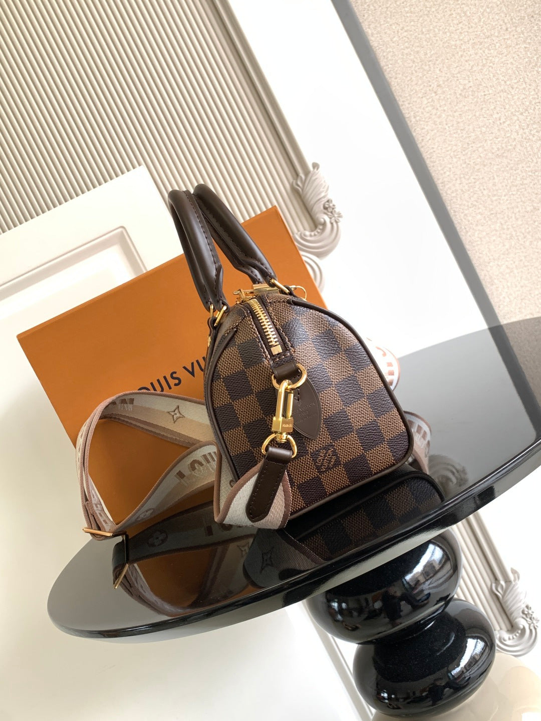 Boston Bag 20 N40489