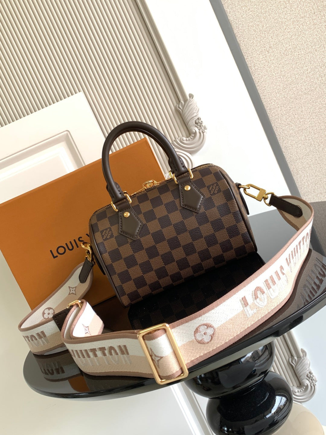 Boston Bag 20 N40489