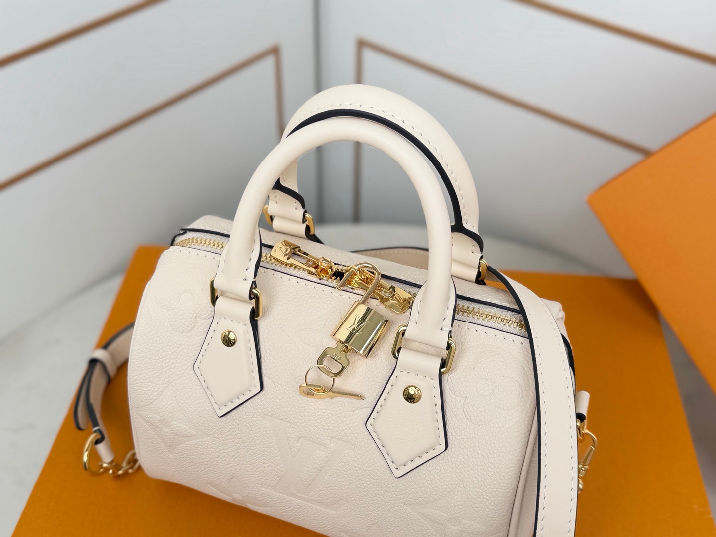 Boston Bag 20 M58954
