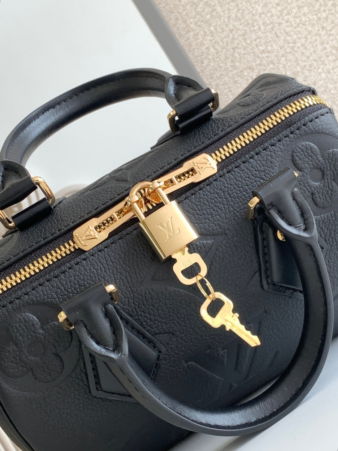Boston Bag 20 M58953