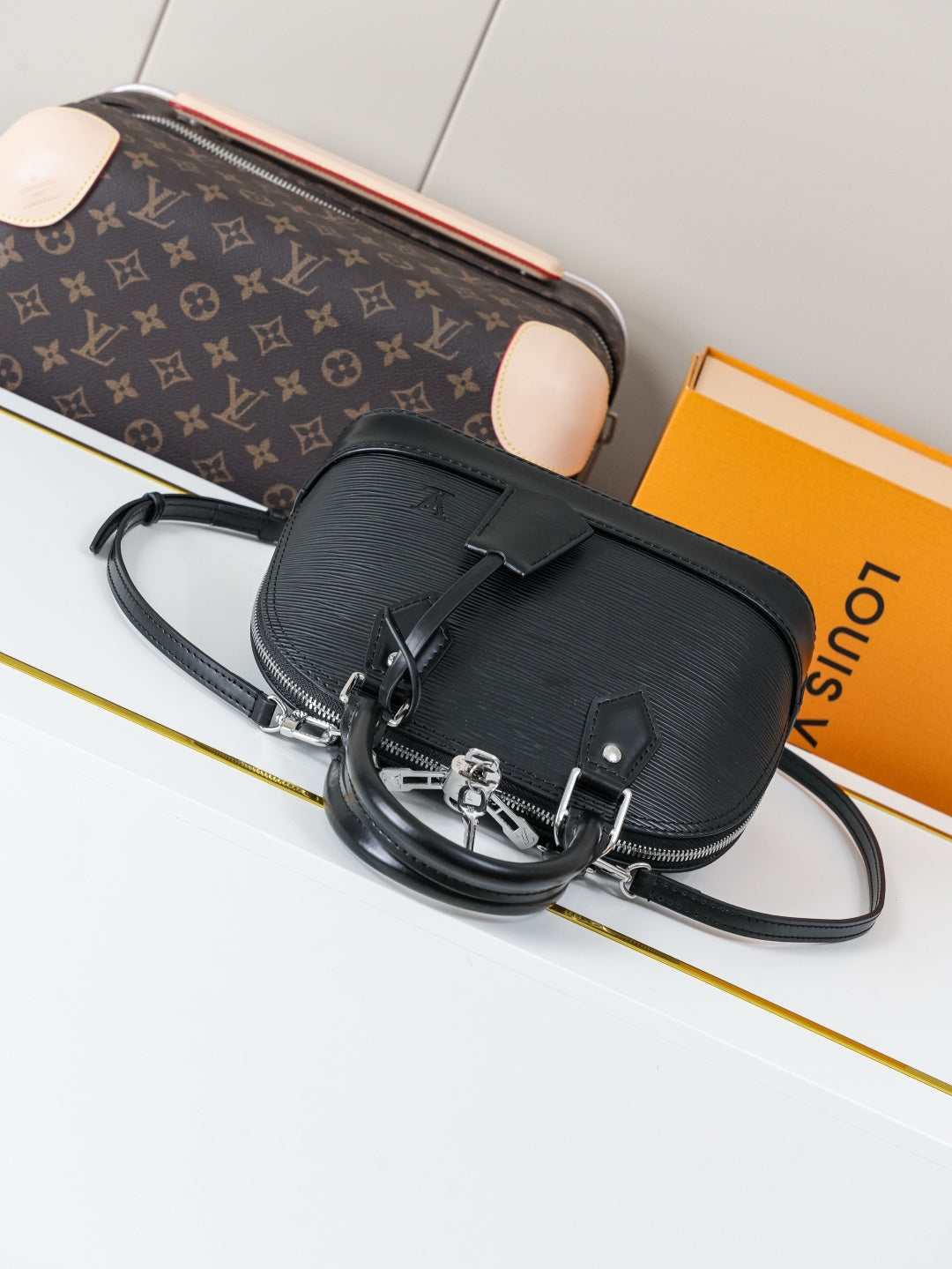 Dome Bag BB M24645