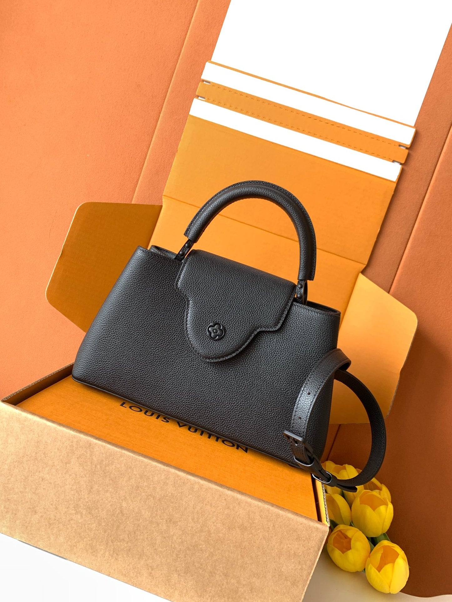 Top Handle Bag MM M23947