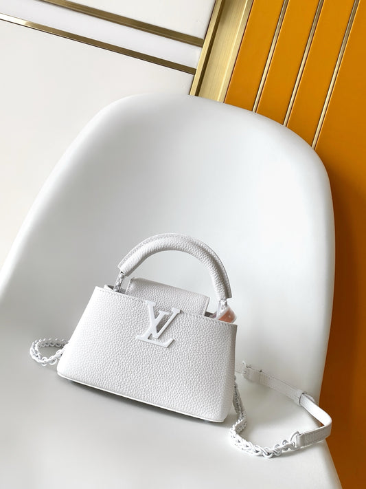 Top Handle Bag MM M23948