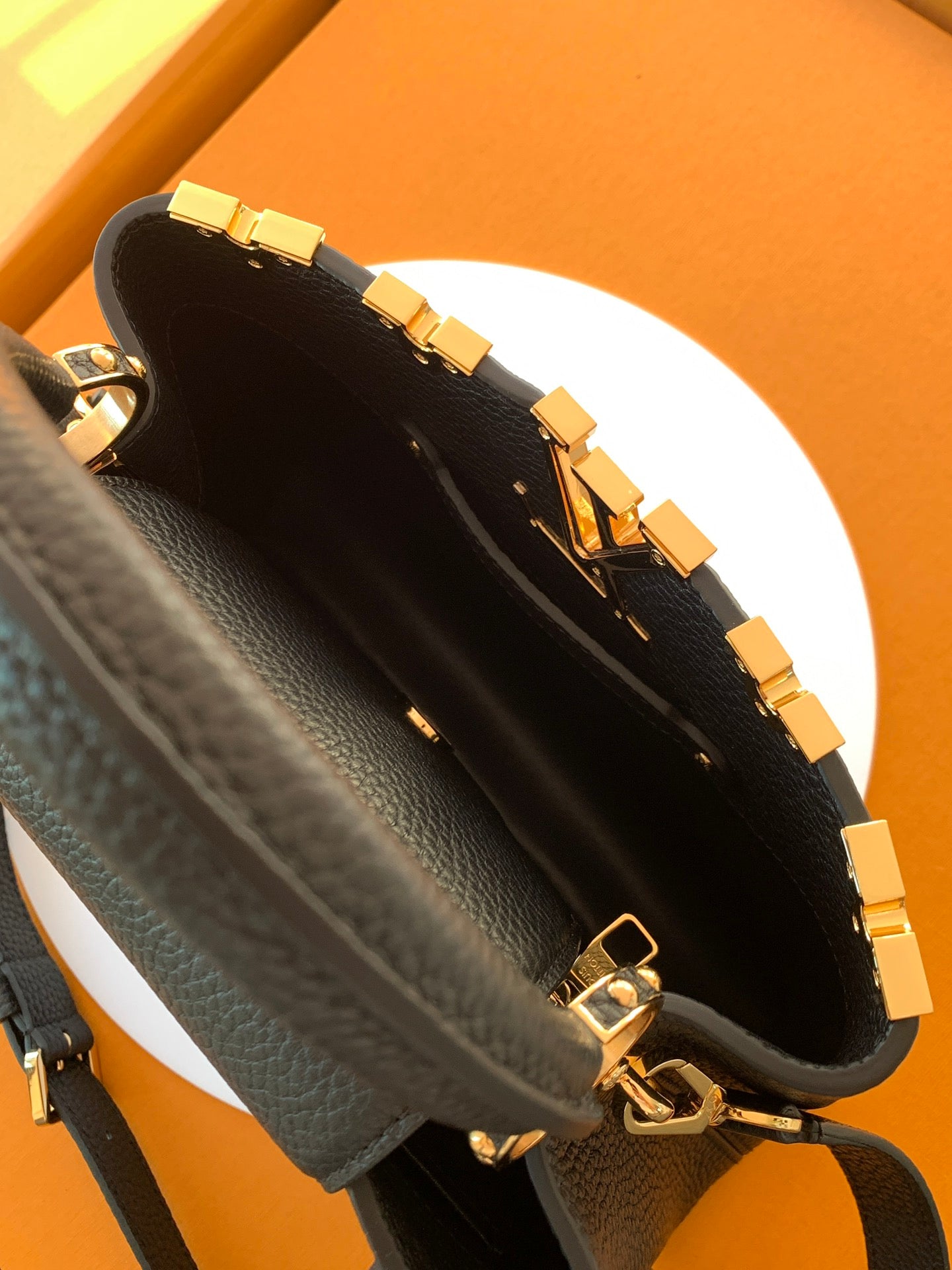 Top Handle Bag BB M25404