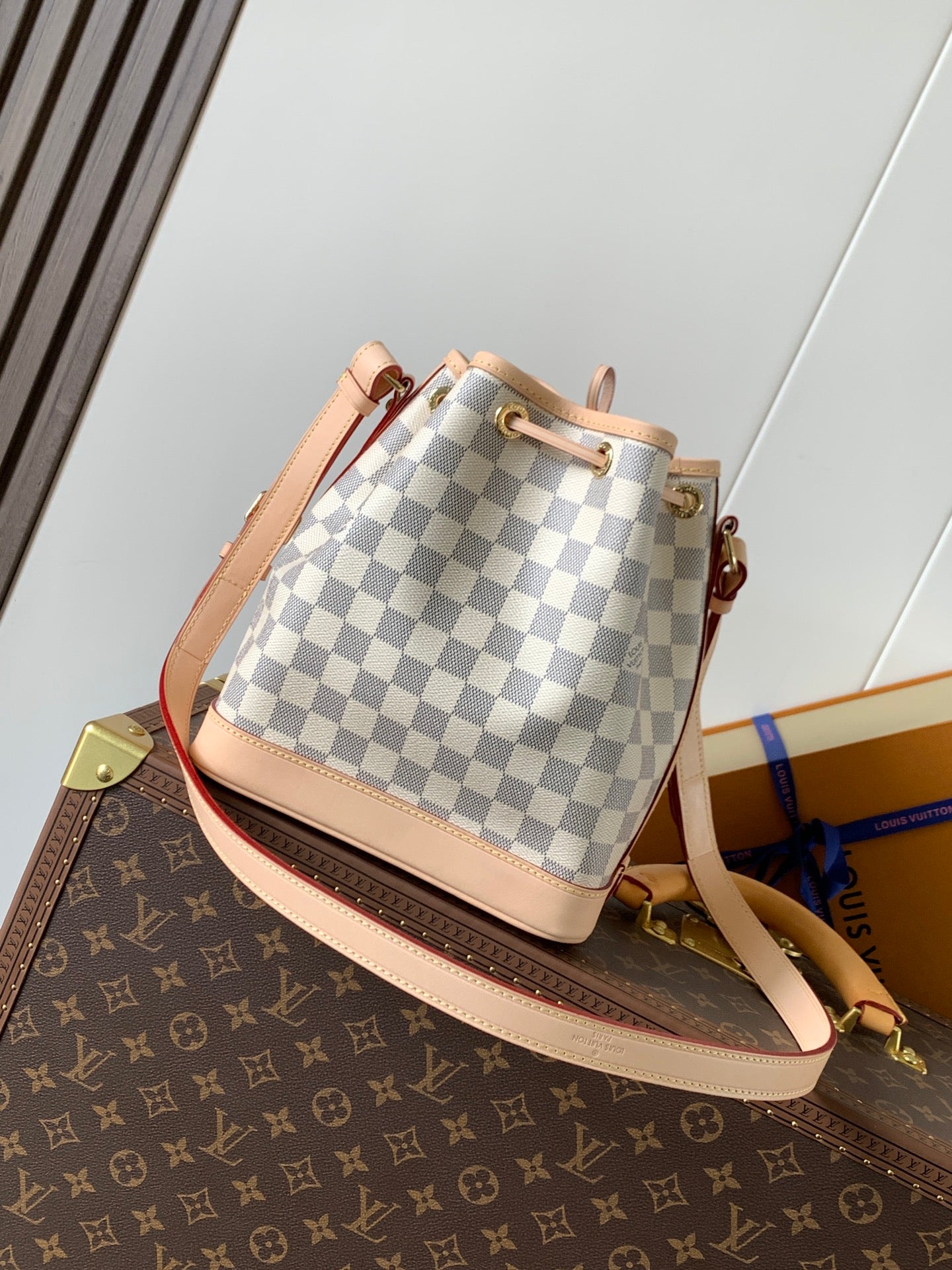 Bucket Bag BB N40594