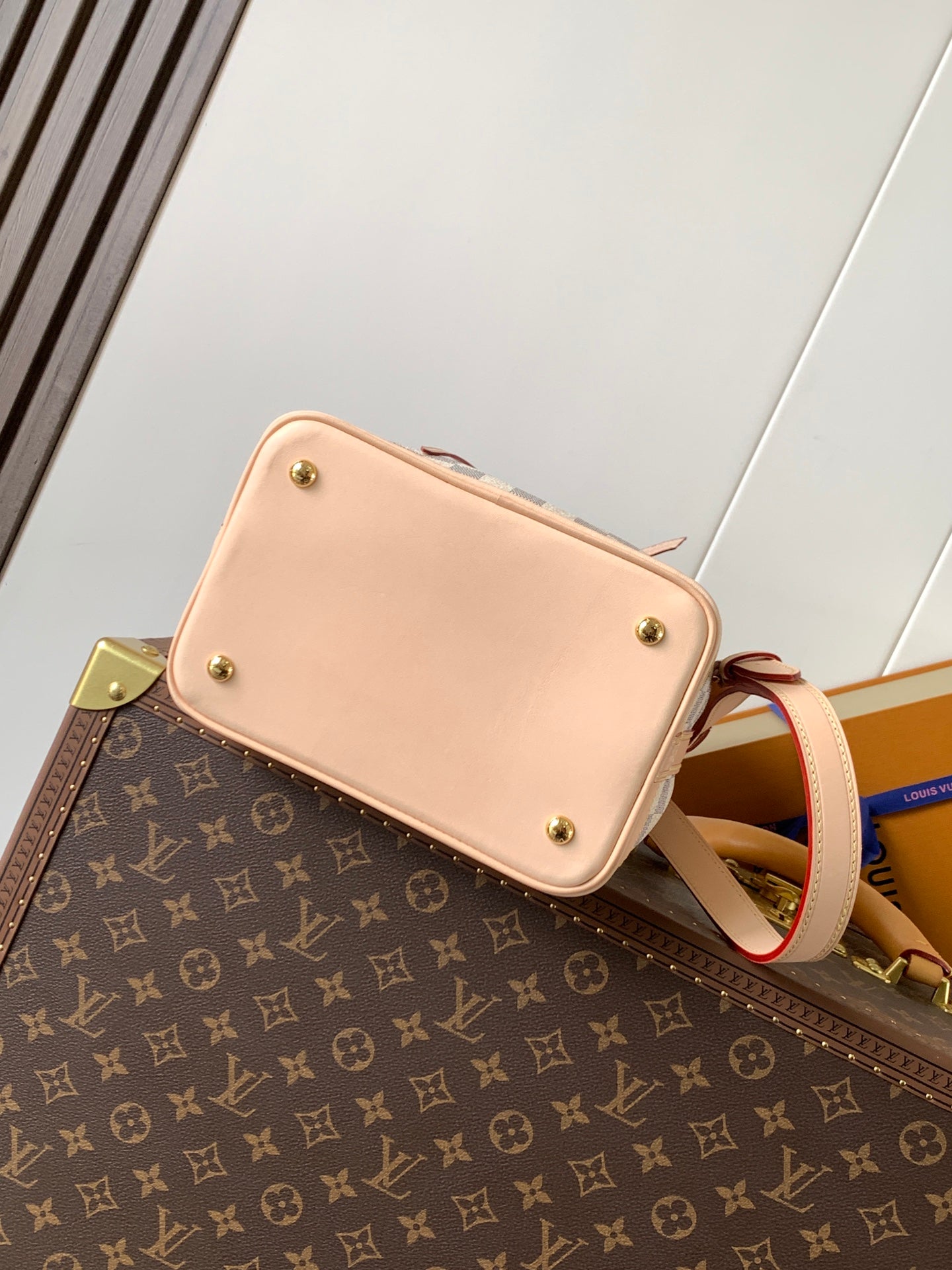 Bucket Bag BB N40594