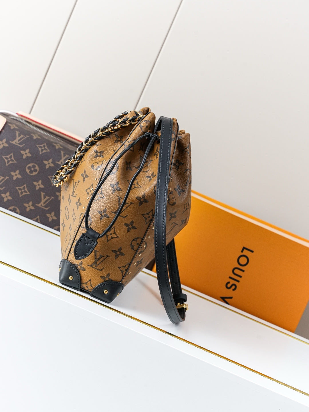 Bucket Bag Trunk PM M13324