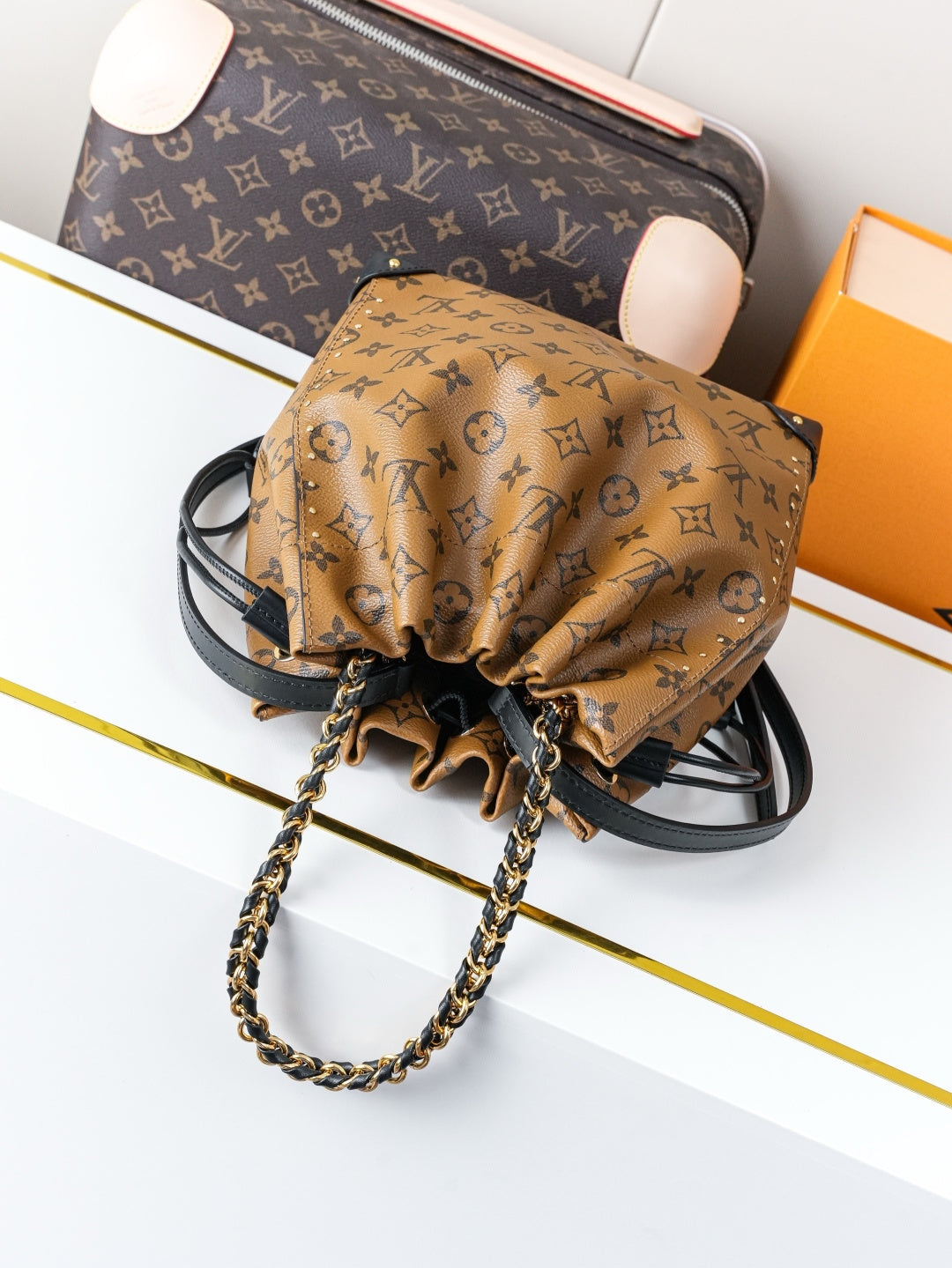 Bucket Bag Trunk PM M13324