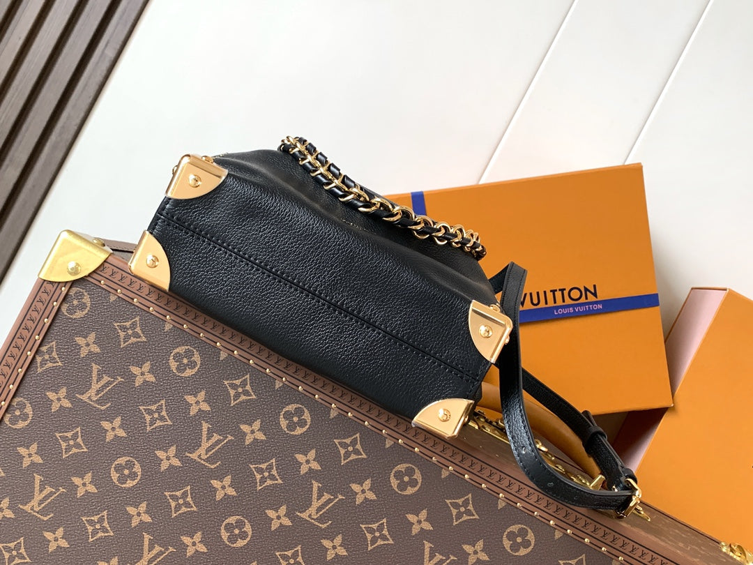 Bucket Bag Trunk M29391