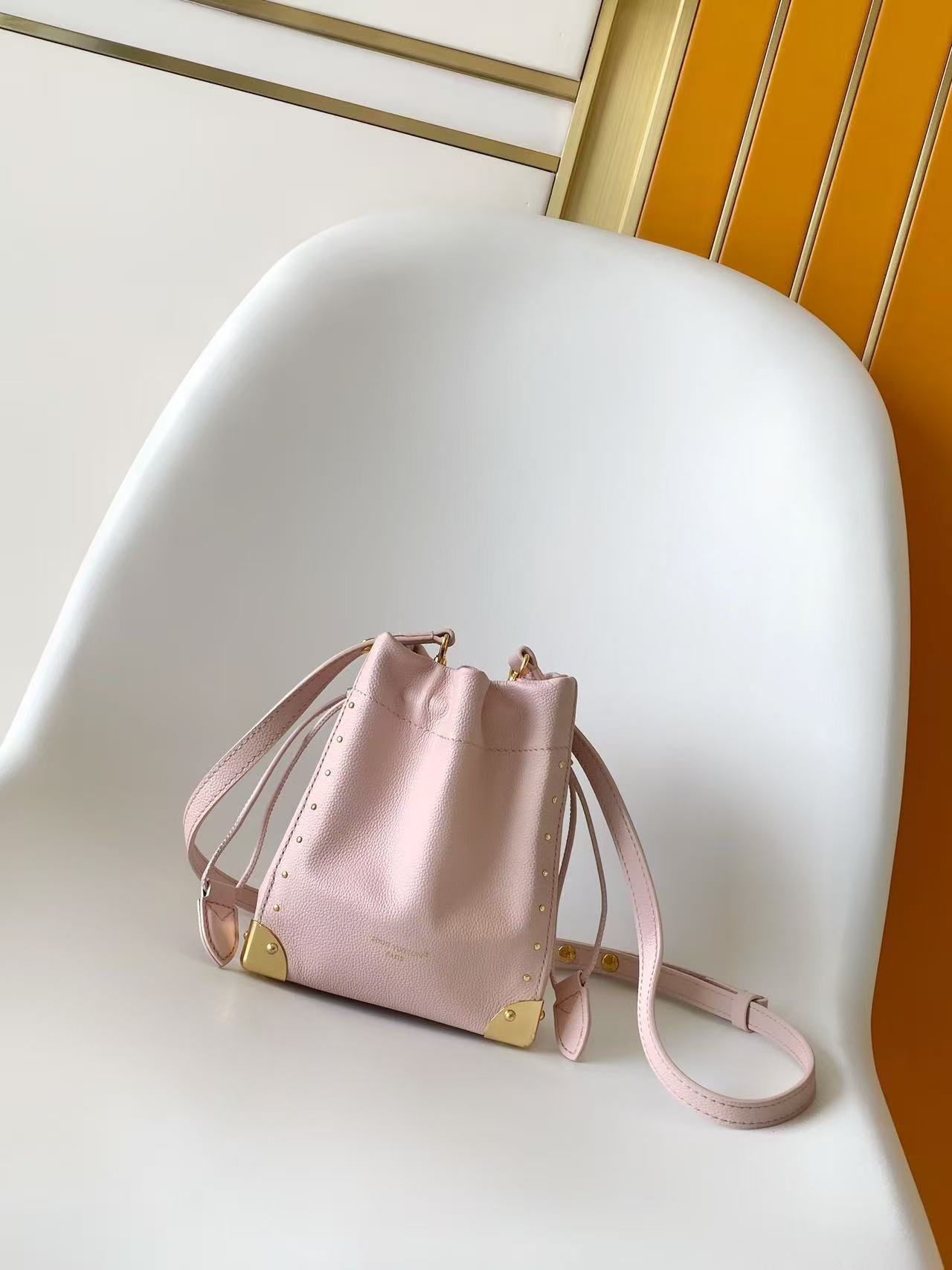 Bucket Bag Nano Trunk M2A067