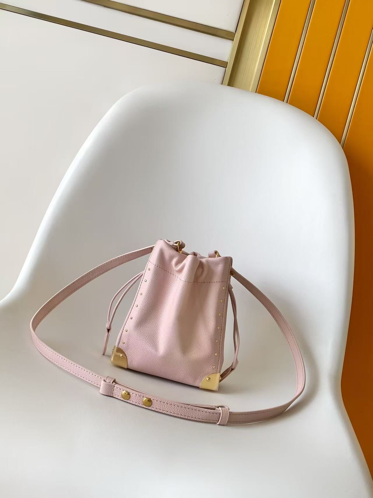 Bucket Bag Nano Trunk M2A067