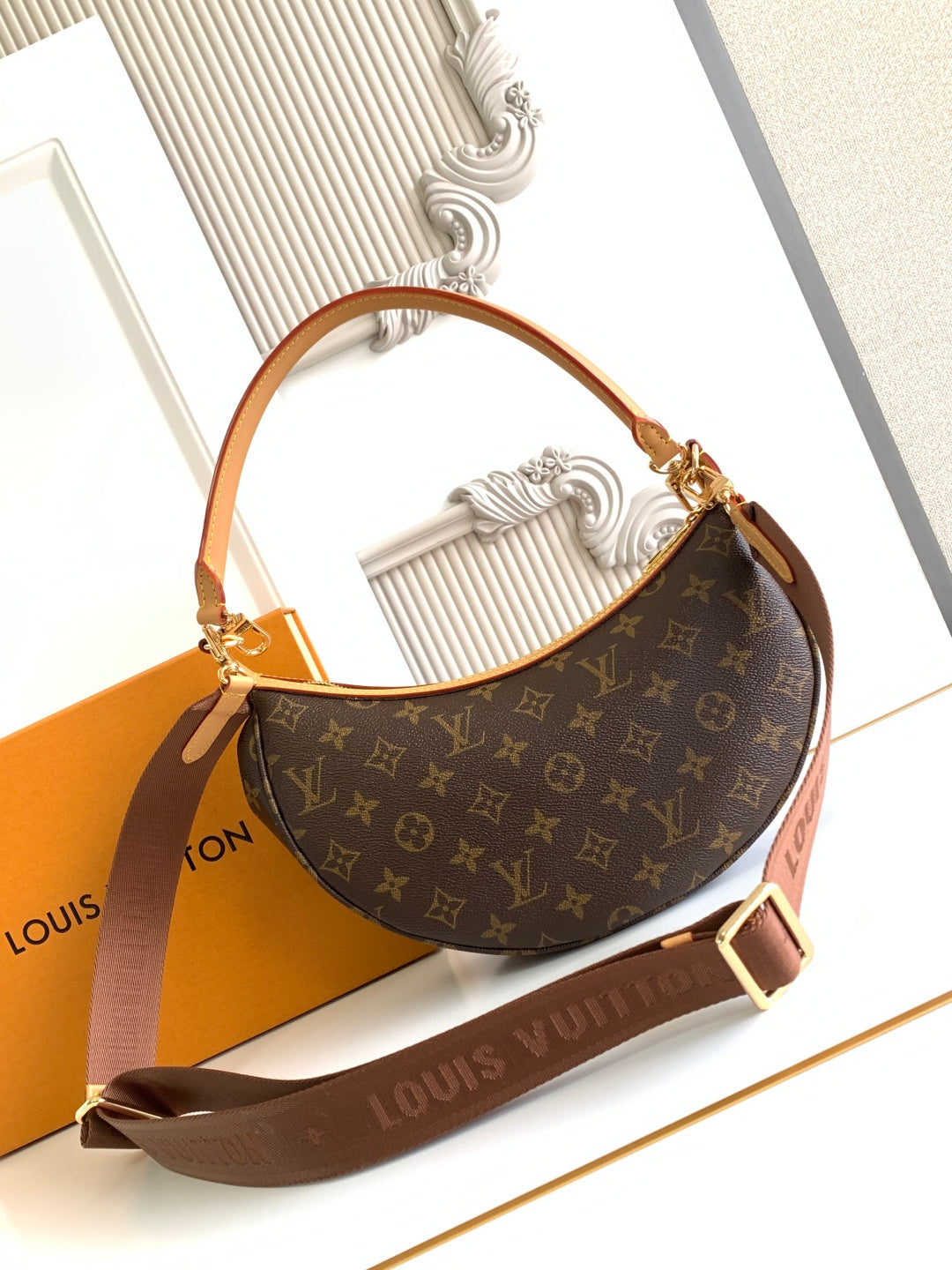Half Moon Bag M12939