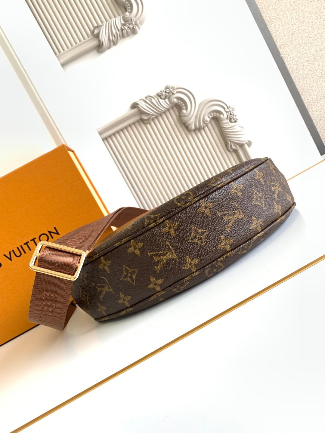 Half Moon Bag M12939