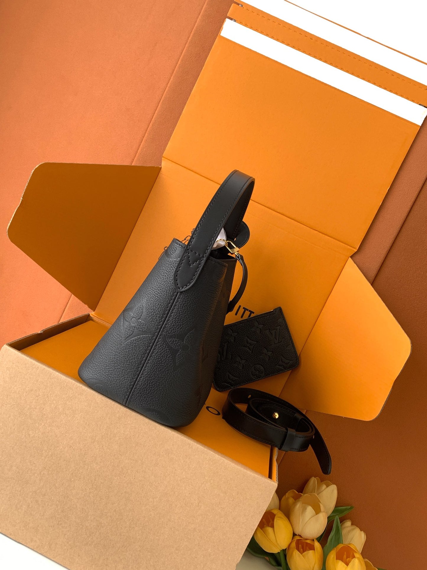 Bucket Bag BB M13480